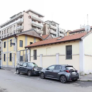 fondazione-prada-exclusive-detached-loft.it-lombardy.com/